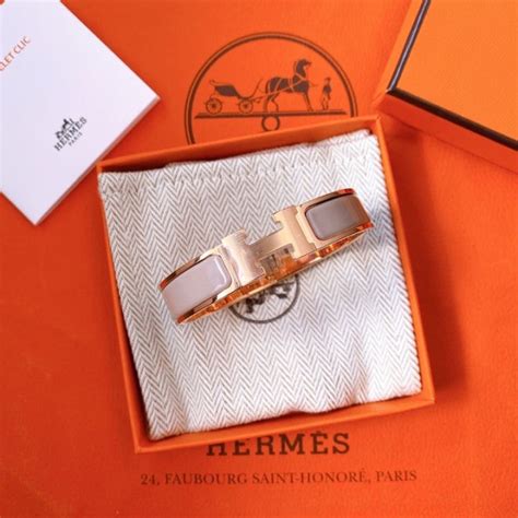 hermes clic clac price 2015|hermes clic clac pm size.